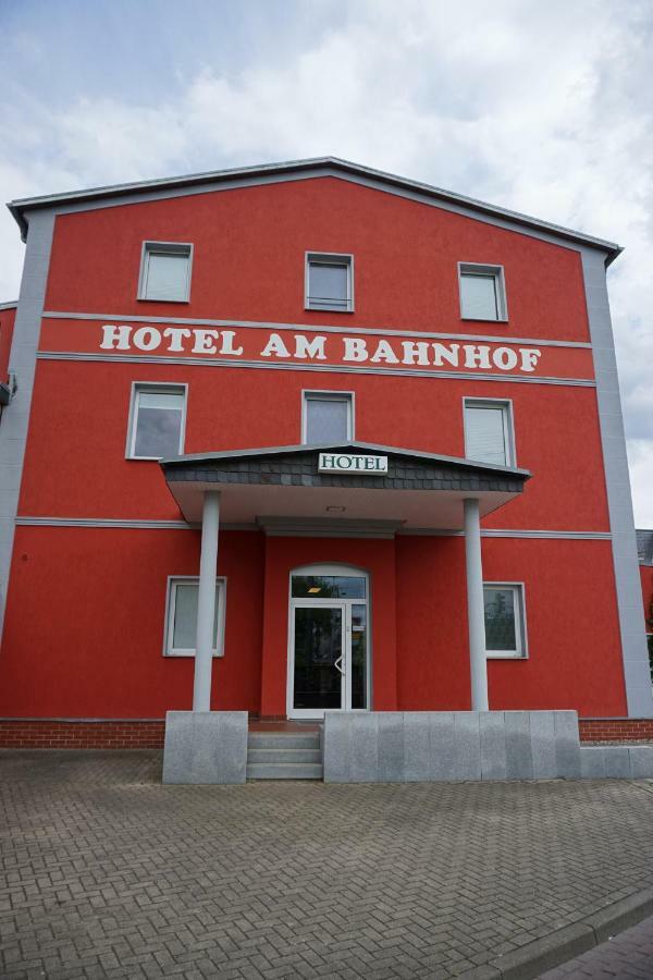 Hotel Am Bahnhof 바렌 외부 사진